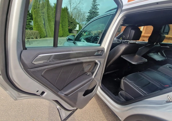 Volkswagen Tiguan cena 95500 przebieg: 177000, rok produkcji 2018 z Tczew małe 436